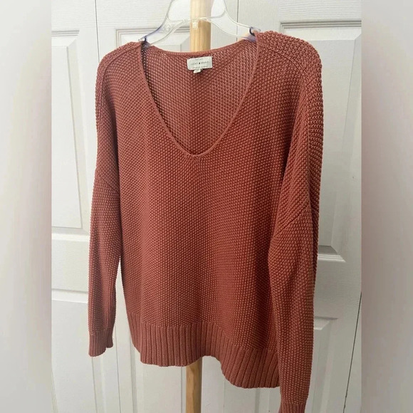Lucky Brand Women’s size large sweater Burnt orange Excellent condition - Picture 2 of 6